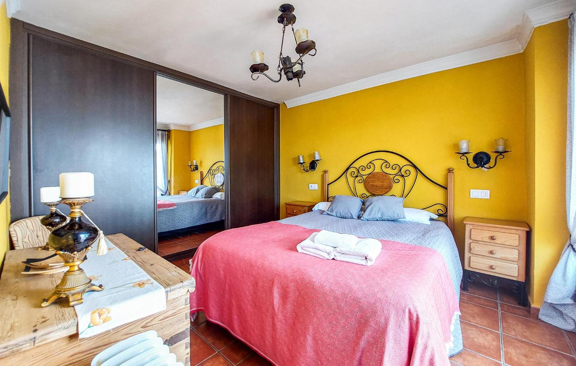 2 Bedroom Cozy Home In Grazalema Luaran gambar